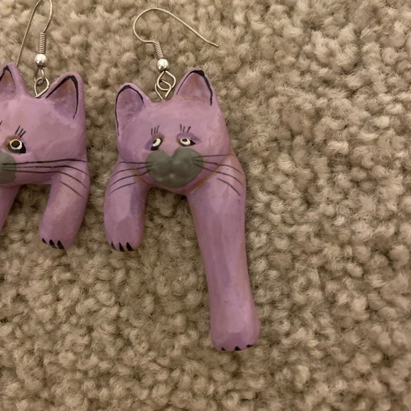 PURPLE Cat Earrings - Picture 7 of 9